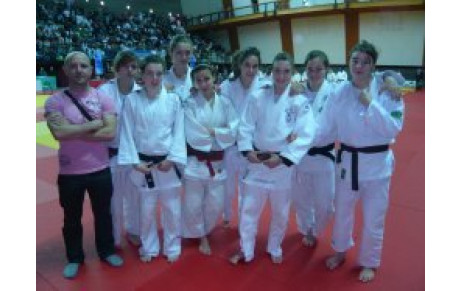 LES CADETTES 9èmes AUX &quot;FRANCE&quot; PAR EQUIPE